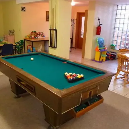 Elegant With Sauna *