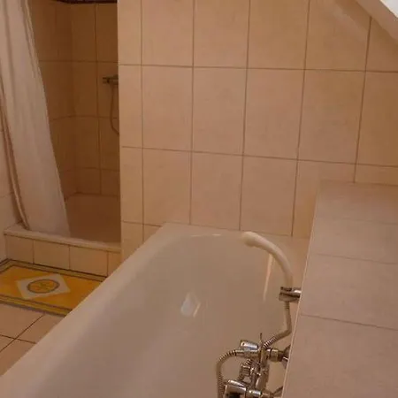 Elegant With Sauna Дом отдыха Мальмеди